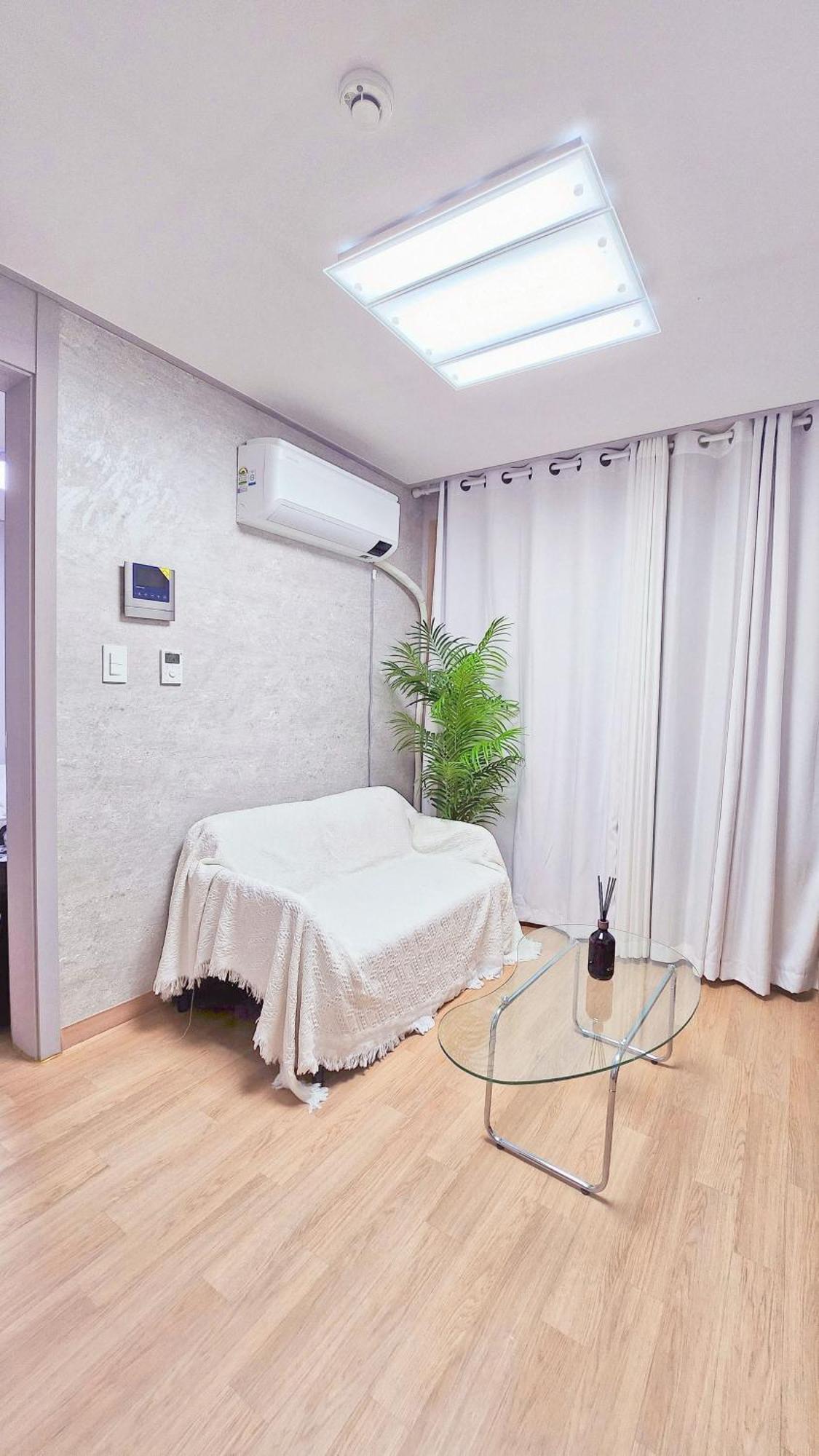 Apartment Artistay #6 - Pet Friendly - 1 - Party - Sillim Station Danggok Station - 2 Person Seoul